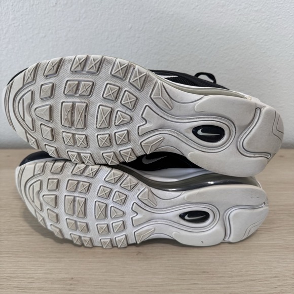NIKE AIR MAX 97 Women's  BLACK-WHITE Size 7.5 [921826-001] 2018 - Picture 12 of 12